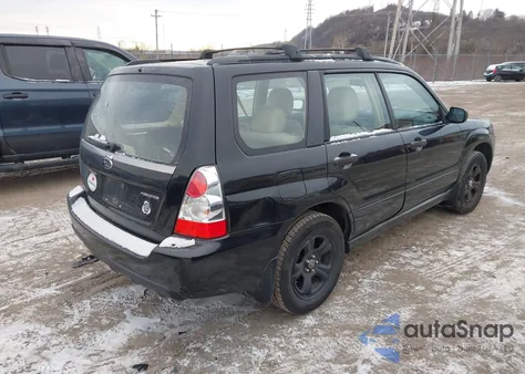 2006 Subaru Forester 2.5X z USA, uszkodzony, nr VIN JF1SG63636H728791
